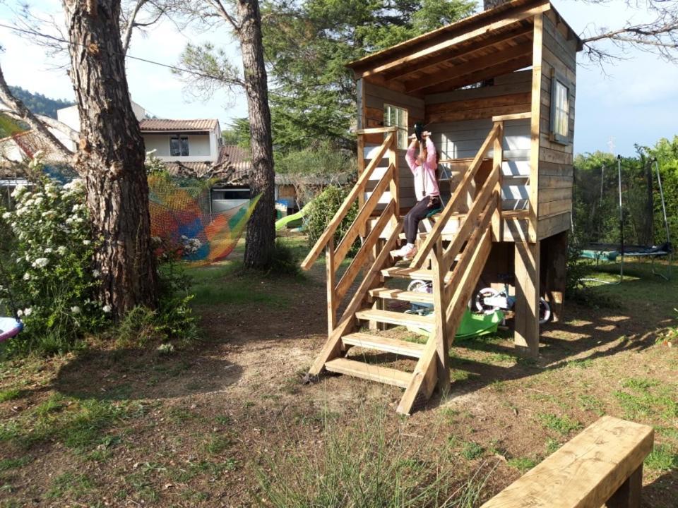 Chalet Banane Devant Piscine, A 6Km Du Festival De Piano De La Roque D'Antheron Rognes Buitenkant foto